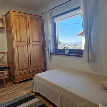 Kukurooms Lägenhet Koniaków