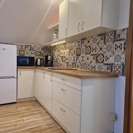 Apartment Kukurooms *